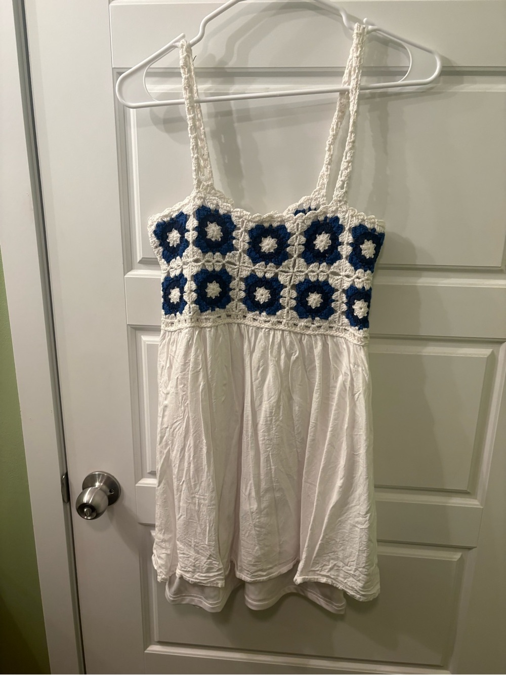 Boho Beachy Lulu's White Dress with Blue Crochet Accents‎ Size XS